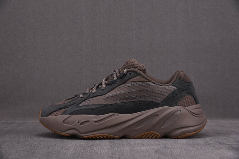 Fake Yeezy 700 V2 'Mauve' on our online shoe store (1)